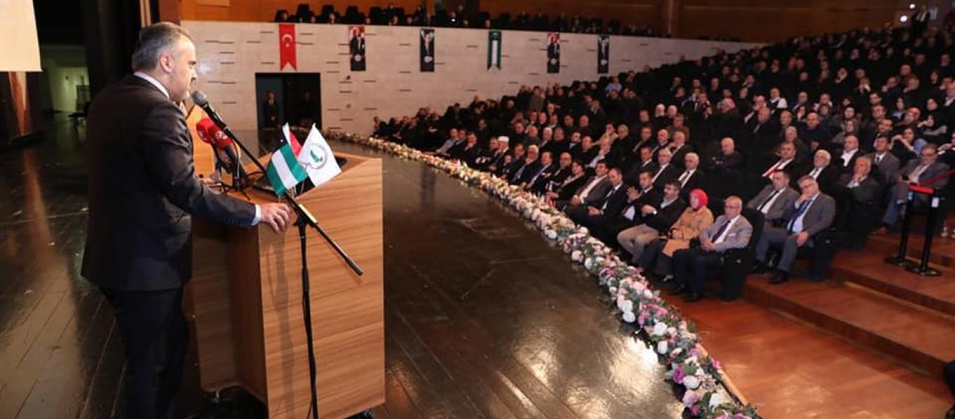 Έλληνες μειονοτικοί δήμαρχοι σε εκδήλωση στην Τουρκία με σημαίες της «Ανεξάρτητης Θράκης»
