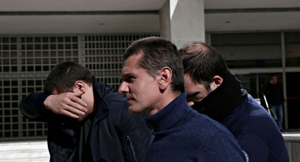 Μάζης στο Sputnik: Ατυχής κίνηση της Ελλάδας η παράδοση του Βίνικ