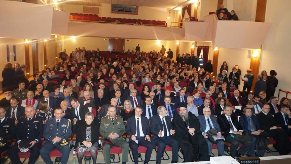 Ιερώνυμος αναπτει Λυχνία Εβραίων 31-1-2020-olokautoma-