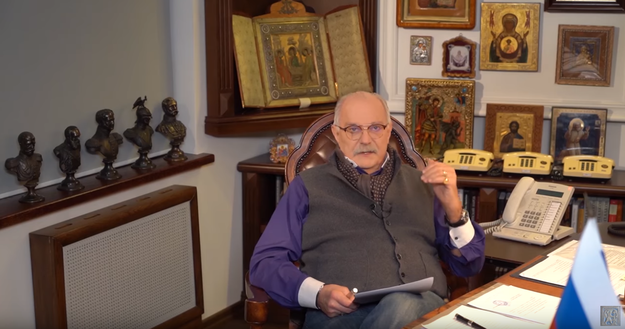 Ο μεγαλύτερος σκηνοθέτης της Ρωσίας Nikita Mikhalkov : είναι το τέλος του φιλελευθερισμού.Γρίπη χοίρων, πτηνών έγιναν σε…