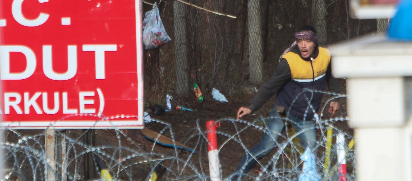 Βίντεο: Προειδοποιητικά πυρά από τον ΕΣ – 1.646 αποτροπές εισόδου στη χώρα – «Πρόσφυγες» από Μαρόκο και Αίγυπτο