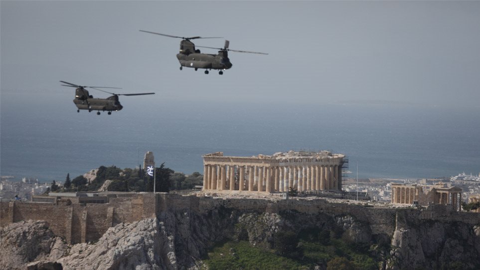 Επέτειος 25ης Μαρτίου: Mirage και ελικόπτερα στο Σύνταγμα – «Η Ελλάδα πάντα έβγαινε πιο δυνατή» – Δείτε βίντεο