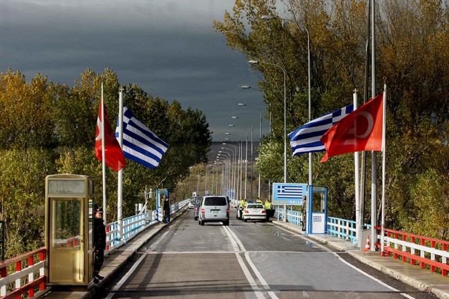 ΈΚΤΑΚΤΟ: Εκτός ελέγχου η κατάσταση στην Τουρκία – Η Άγκυρα κλείνει τα σύνορα με Ελλάδα και Βουλγαρία