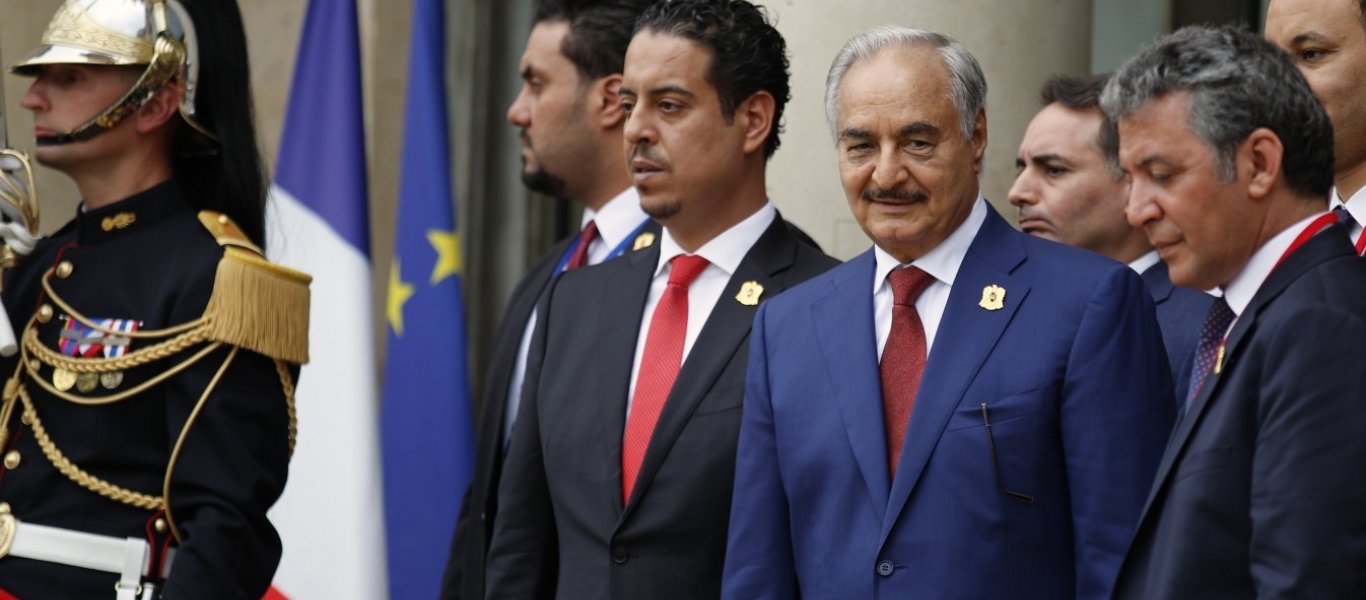 Άσχημη εξέλιξη: Ο Χ.Χάφταρ θα υπογράψει κατάπαυση του πυρός; – Ο Σάρατζ μένει μαζί & το τουρκολιβυκό μνημόνιο