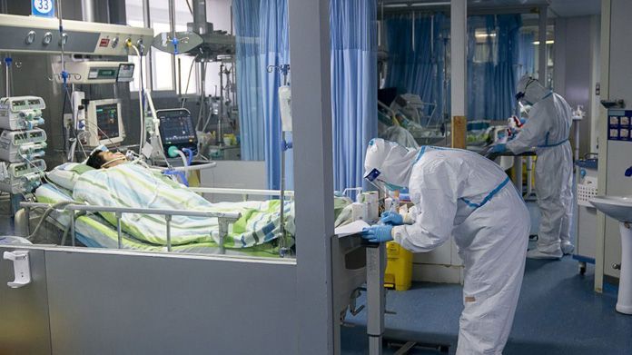 ΕΚΤΑΚΤΟ – Κορωνοϊός: Έφτασαν τους 13 οι νεκροί στη χώρα μας
