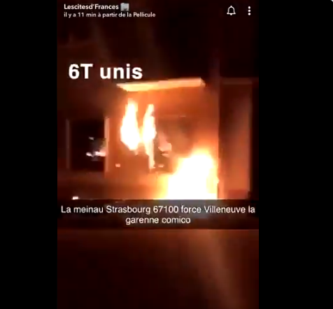 Εξεγερμένοι καίνε το αστυνομικό τμήμα στο Στρασβούργο.