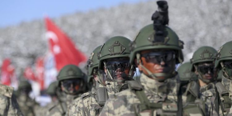 Οι αυτοκτονίες στις τουρκικές Ένοπλες Δυνάμεις φέρνουν νέες πατέντες στα όπλα τους (pics)