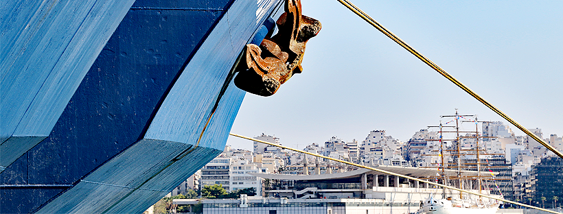 ΚΩΣΤΑΣ ΔΟΥΚΑΣ : “Ἒρριξαν ἂγκυρα” ναυτιλία καί ναυτικοί λόγω κορωναϊοῦ