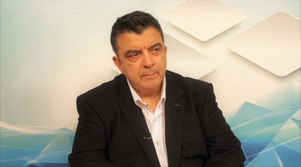 Λιακόπουλος : Ο λόγος για τον οποίο πρέπει να μπαίνετε απ΄ευθείας στις ιστοσελίδες και όχι μέσω FACEBOOK
