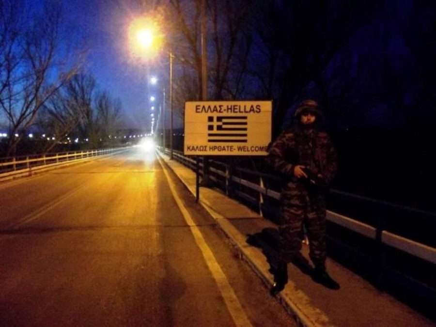 Η κυβέρνηση έπεσε μόνη της στην παγίδα του “έπους του Έβρου” και των επικοινωνιολόγων της! Και τώρα τι θα κάνει;
