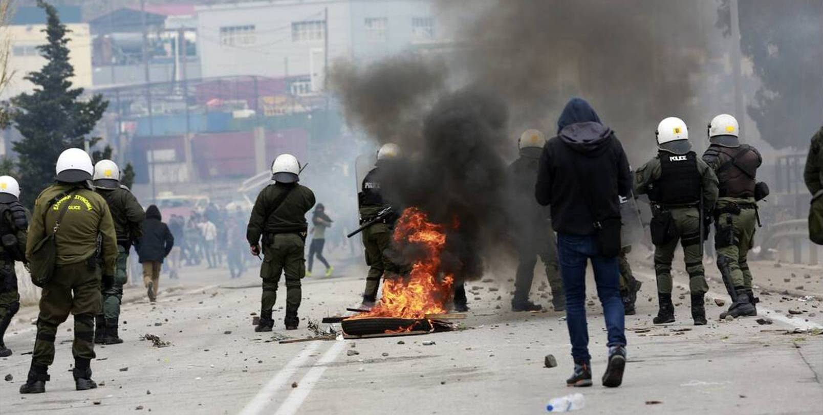 Ειδοποιείστε τον Δημητρά!!! Αποκάλυψη: Η ΜΙΤ οργάνωσε τα επεισόδια που έκαναν οι Αφγανοί στη Μόρια! Ο ρόλος των 70 μαχητών του ΙΣΙΣ