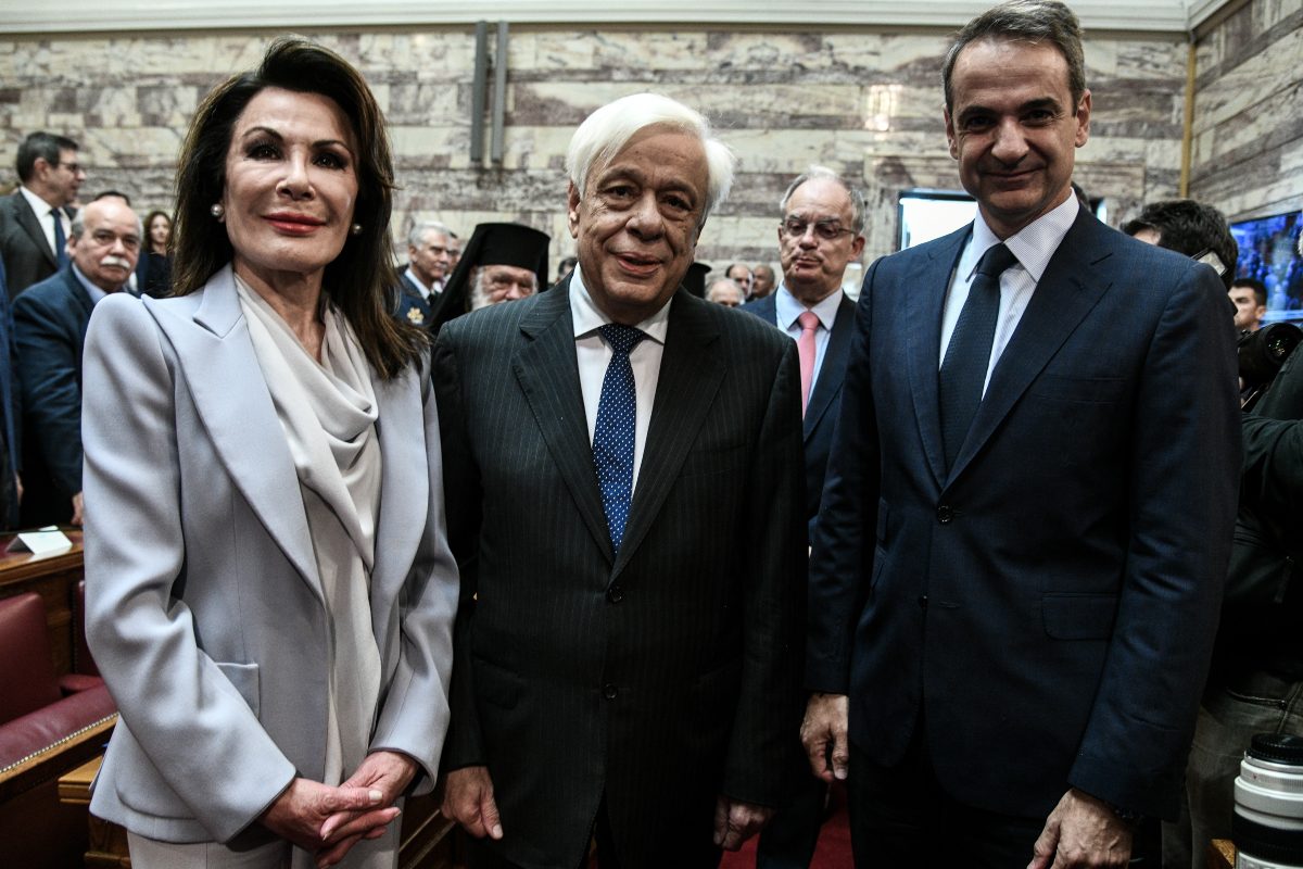 Μαρία Νεγρεπόντη – Δελιβάνη : Περί του εορτασμού των 200 ετών από την επανάσταση του ‘21