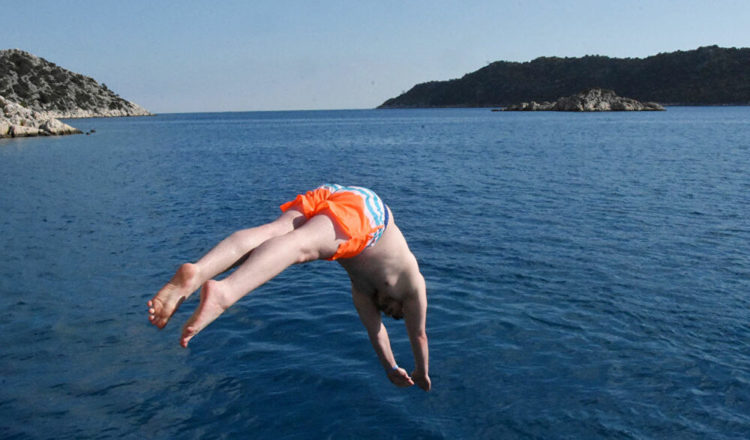 Πολύ βαριά τα σύννεφα για τον τουρκικό τουρισμό…