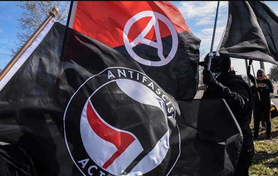 Έτσι λειτουργούν οι ANTIFA (BINTEO-Ντοκουμέντο)