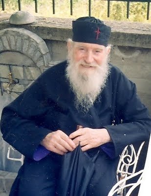 «Πρώτα θα γονατίσει η Αμερική και μετά θα πάρουμε την Πόλη» (π.Ιωάννης Καλαιδής)