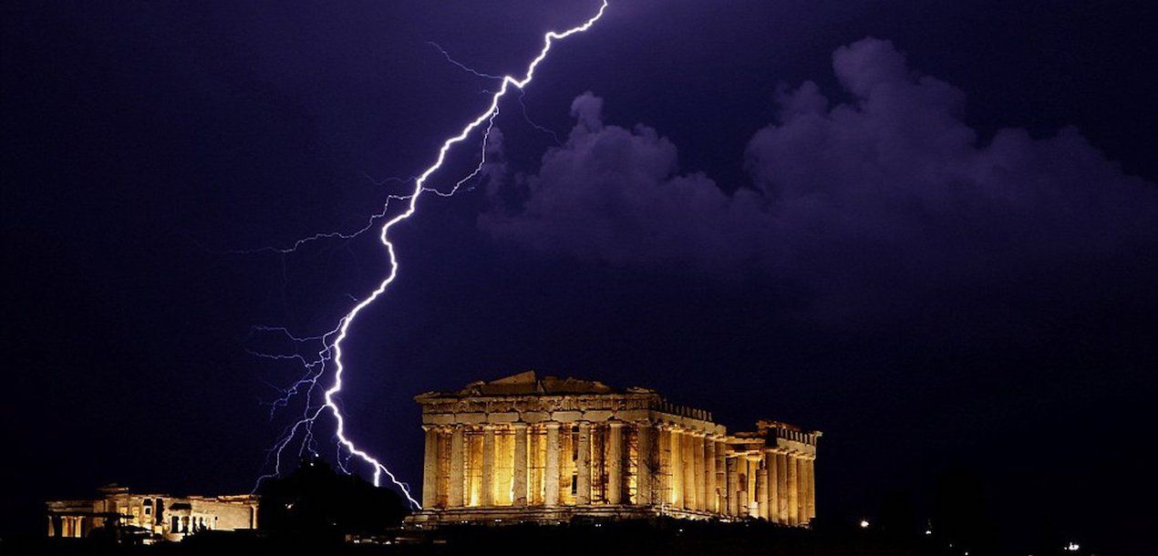 Η μάνα ΕΛΛΑΣ δεν είναι αμπελοχώραφο κανενός για να την εκποιήσουν!!!…