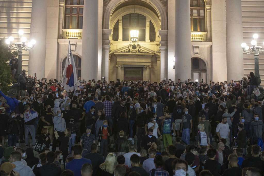 Αν μας πάνε σε lockdown θα δούμε σκηνές Βελιγραδίου