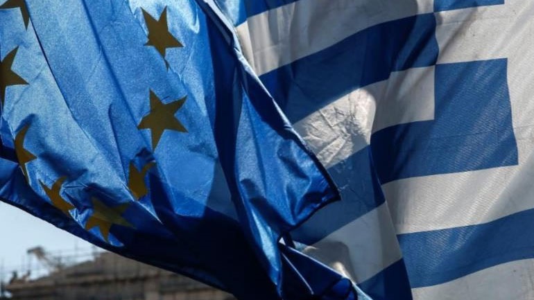 Πόπη Ζώη : Θα μάθει ο Ελληνικός λαός την αλήθεια πρίν αρχίσουν να χτυπάνε οι καμπάνες πένθιμα ?