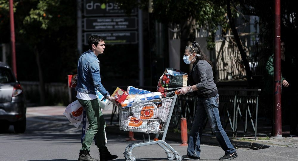 Υποχρεωτική από σήμερα η μάσκα στα σούπερ μάρκετ για εργαζόμενους και πελάτες