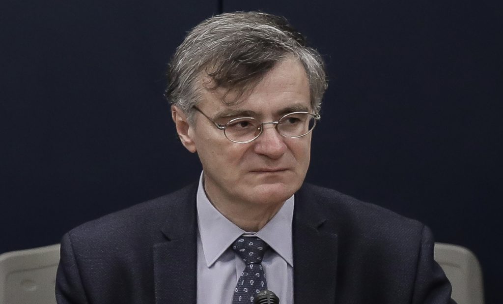Η υπερβολή «γονατίζει» την Ελλάδα – Δεν άκουσαν ούτε τον Τσιόδρα όταν είπε την αλήθεια (ΒΙΝΤΕΟ)