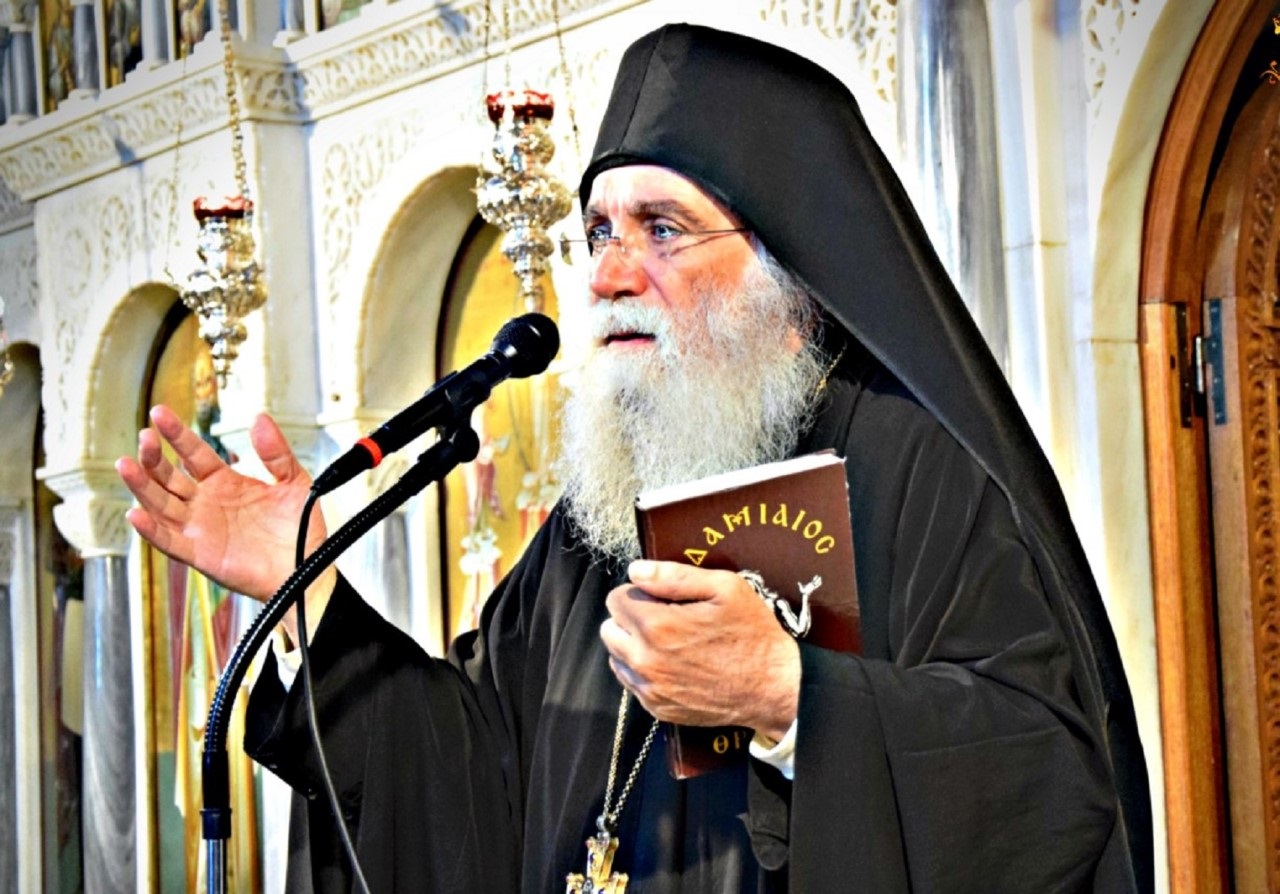 Ο Γέροντας Νεκτάριος Μουλατσιώτης είναι καταπέλτης στην ομιλία του, σχετικά με τους Ευρωπαίους, και την Ευρωπαϊκή ένωση.
