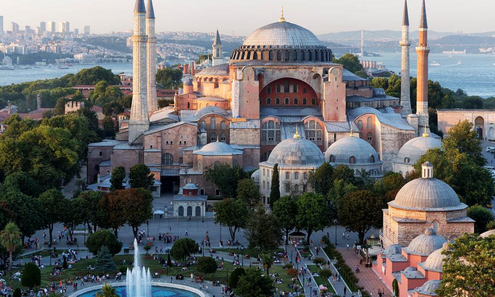 Ρωσική παρέμβαση για τηνΑγία Σοφία: ”Να σεβαστεί η Τουρκία την απόφαση της UNESCO” – Μήνυμα Μόσχας σε Άγκυρα