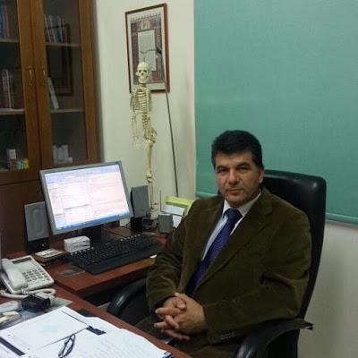 ΤΙ ΓΡΑΦΕΙ γνωστός νευροχειρουργός για τις μάσκες προστασίας…