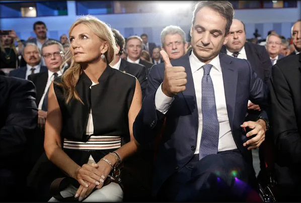 ΥΠΕΡΚΟΜΨΟ, ΟΣΟ Η ΜΑΡΕΒΑ … ΠΡΩΤΟΓΕΝΕΣ ΕΛΛΕΙΜΜΑ 9 ΔΙΣ ΦΕΡΝΕΙ ΜΕ ΣΙΓΟΥΡΙΑ ΝΕΟ ΜΝΗΜΟΝΙΟ!