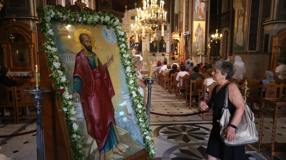 Αρχιεπισκοπή για λιτανείες: Θα προσαρμοστούμε στα νέα δεδομένα