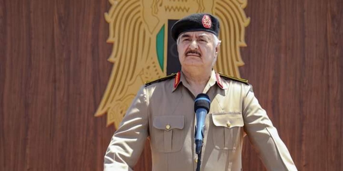 Χάφταρ: Σκοπός μας η εκδίωξη των Τούρκων αποικιοκρατών από τη Λιβύη