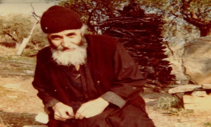 Όταν ο Άγιος Παΐσιος ρωτήθηκε για την Ρωσία και την θεραπεία του καρκίνου