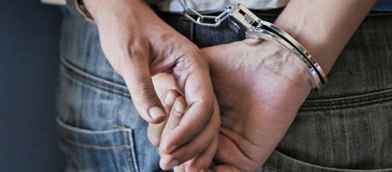 Κυβέρνηση: «Όποιος εκφράζει διαφωνία για τις απαγορεύσεις του κορωνοϊού θα συλλαμβάνεται – Δεν ανεχόμαστε ανυπακοή»