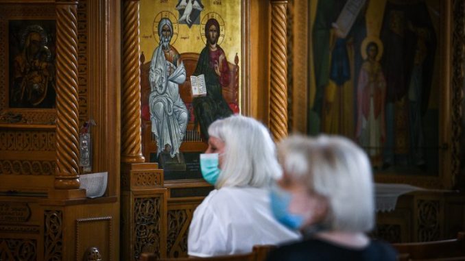 Προσευχή για να φωτίσει ο Θεός τον κόσμο για το θέμα της μάσκας