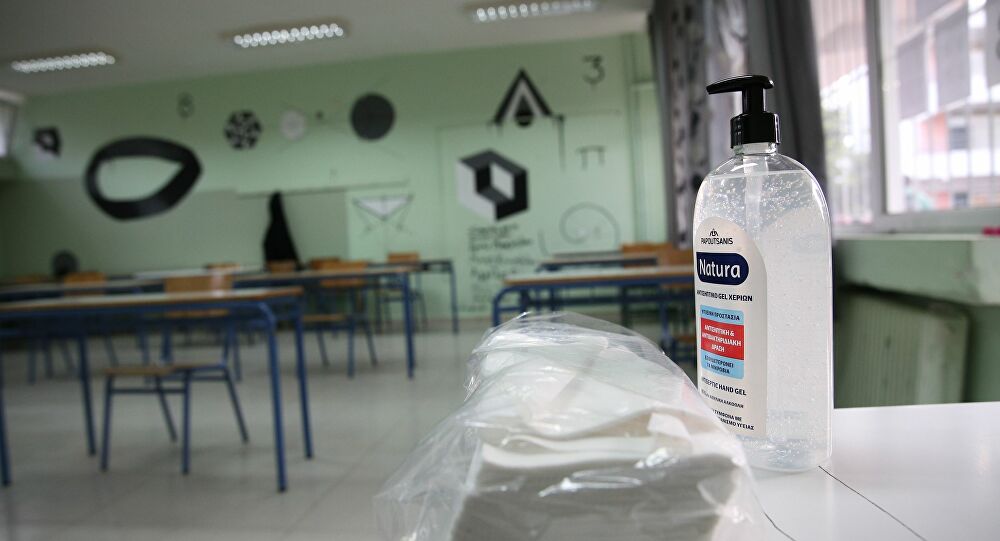Ανοίγουν 14 Σεπτεμβρίου τα σχολεία : Μάσκες, ατομικό παγούρι και χωριστά διαλείμματα – Όλα τα μέτρα