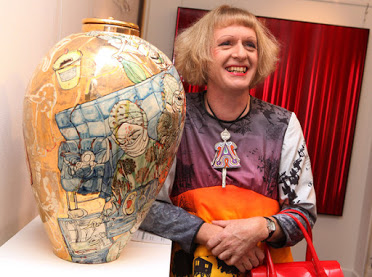 Grayson-Perry-Grayson-Perry-Unveils-Urn-Living-szEilwQ7qdRl
