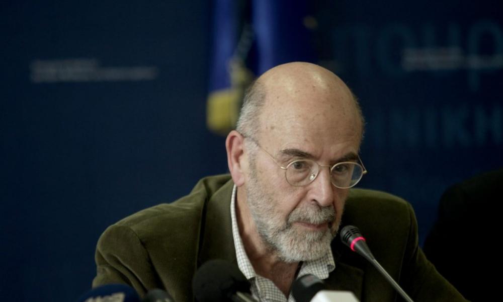 Σάλος με την ανάρτηση του Αντώνη Λιάκου: ”Κι εγώ φωτιά θα έβαζα στη Μόρια-Να οργανώσουμε τη νομική υπεράσπιση των Αφγανών”