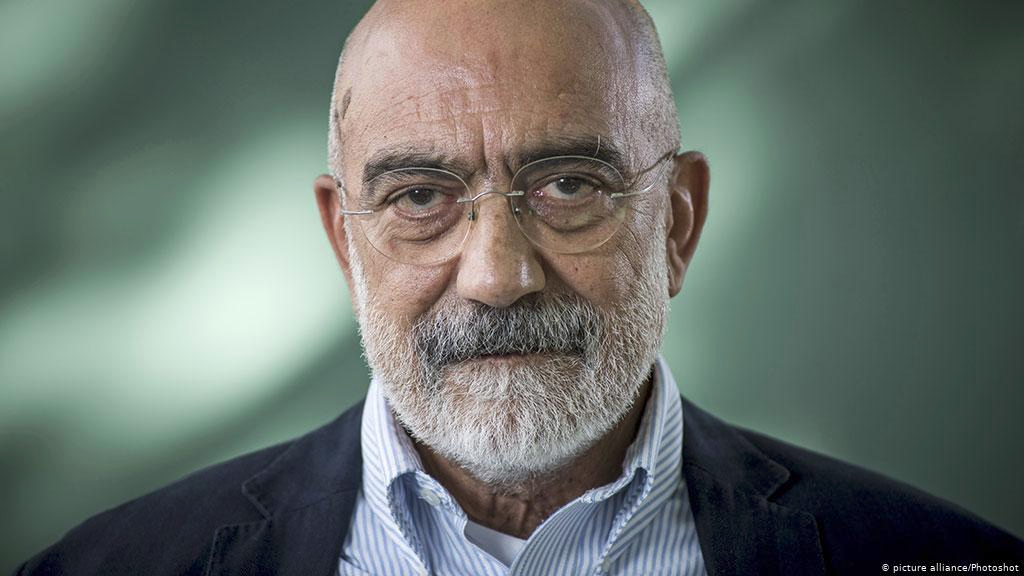 Δημήτρης Αλεξόπουλος : Αχμέτ Αλτάν: ΟΙ ΜΠΑΡΟΥΦΕΣ ΤΩΝ ΠΡΟΓΟΝΩΝ ΜΑΣ
