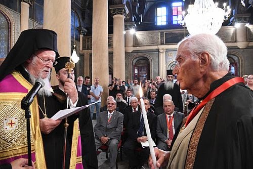 ΑΓΙΟΡΕΙΤΕΣ ΠΑΤΕΡΕΣ : ΝΕΑ ΘΡΗΣΚΕΙΑ «ΡΗΤΟΡΩΝ ΠΟΛΥΦΘΟΓΓΩΝ»