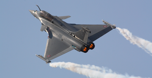 Ο Έλληνας πιλότος που πέταξε με τα Rafale: «Θα δώσουν υπεροχή στην ΠΑ – Δεν μπορούν να το αντιμετωπίσουν τα F-16»