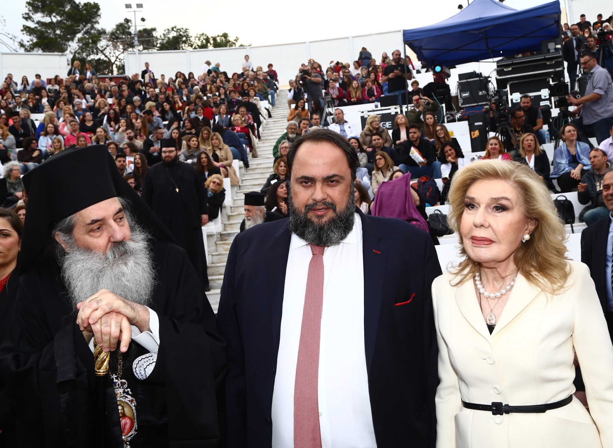 Οι μαθητές ΑΠΑΝΤΟΥΝ στις εμετικές δηλώσεις του μητροπολίτη Πειραιώς Σεραφείμ