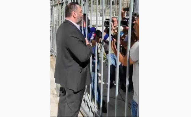ΕΚΤΑΚΤΟ! Τεράστια νίκη Κ. Πλεύρη και Γ. Λαγού! Έριξαν την έδρα. Αποδεικνύεται το σκάνδαλο!