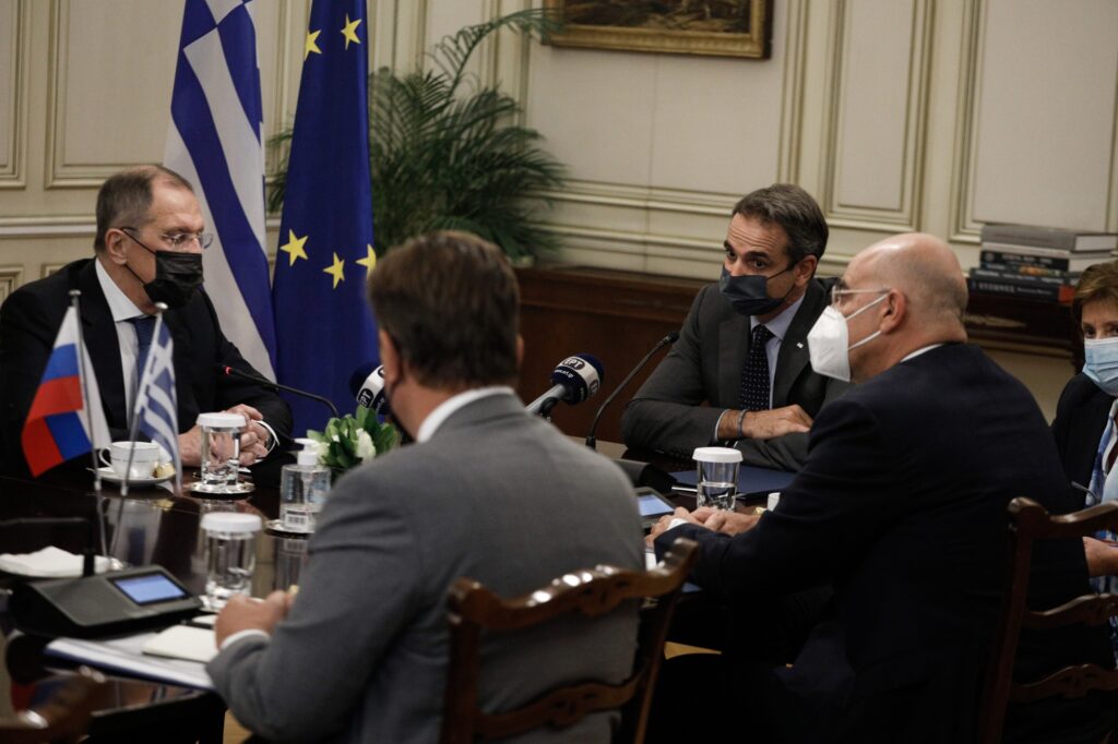 ΕΠΙΣΗΜΗ πρόσκληση σε Πούτιν! Μητσοτάκης: Θέλω να τα βρούμε, Λαβρόφ: Ελπίζω να μας αφήσουν (vid)
