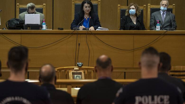​Θανάσης Κ : Πώς «συνέπλευσαν» – και που «ναυάγησαν» – τα δυο «Άκρα»!