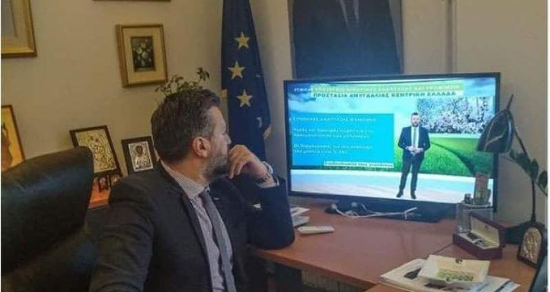 ΝΙΚΟΣ ΑΝΤΩΝΙΑΔΗΣ : Καλλιανε, βρίζεις τα παιδιά και συκοφαντείς τους γονείς;
