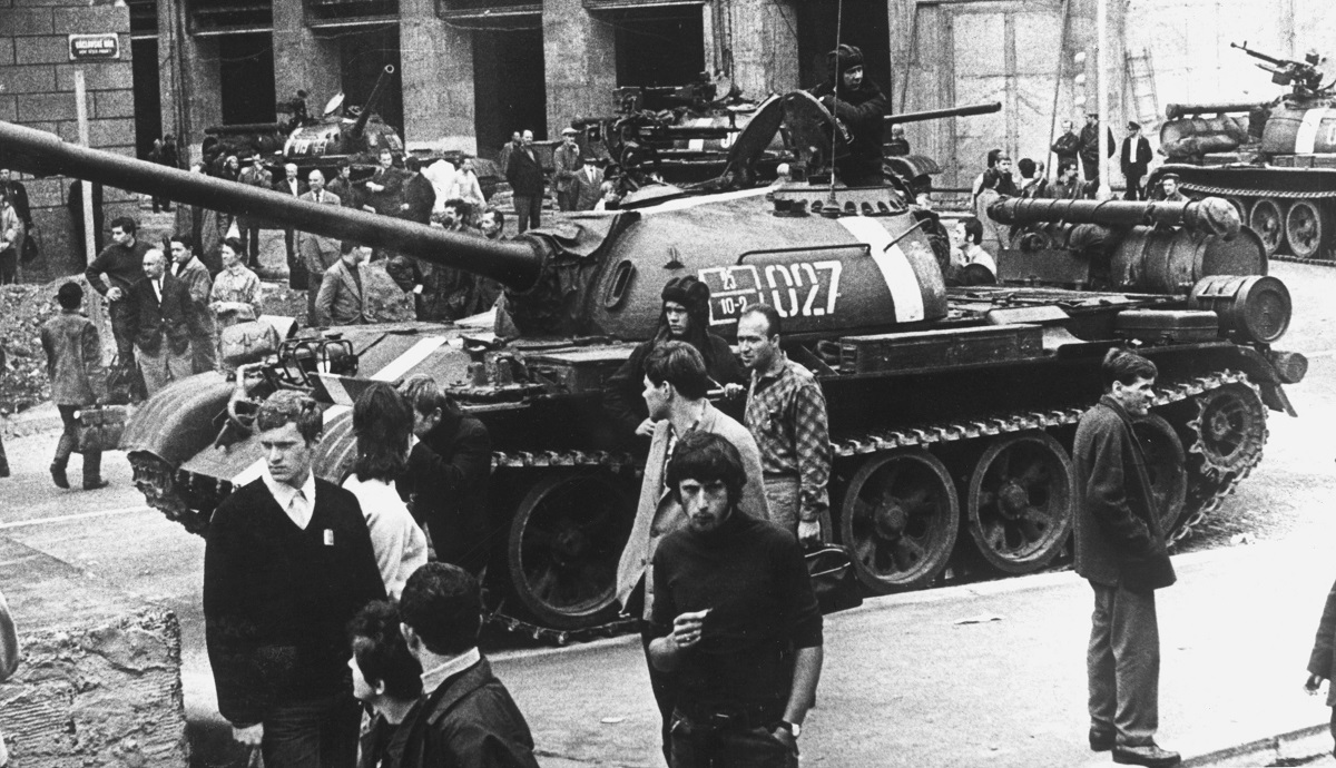 Το δόγμα Μπρέζνεφ Ξαναζεί στα Βαλκάνια του ΝΑΤΟ