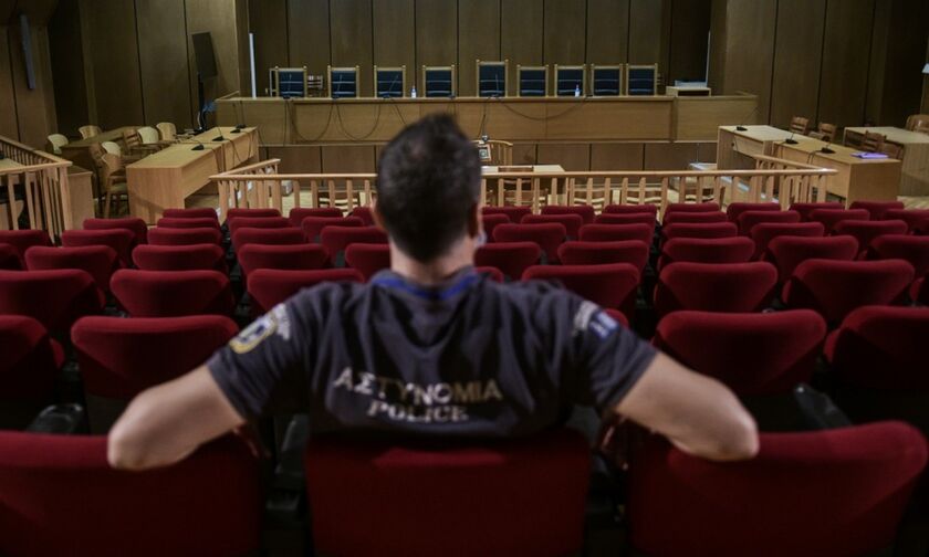 Ο.Υ.Α. Προς ¨κατοχικές δυνάμεις της Ελλάδος¨ . Έχουμε πλέον λόγο να αθωώσουμε στο Πενταμελές Εφετείο κακουργημάτων τον πατριωτισμό της Χρυσής Αυγής . Δείτε τον !!