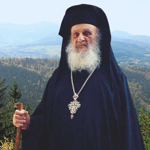 ΓΕΡΩΝ ΑΜΒΡΟΣΙΟΣ: «ΤΟ ΑΠΟΔΕΙΠΝΟ ΕΙΝΑΙ ΜΙΑ ΟΜΠΡΕΛΑ»