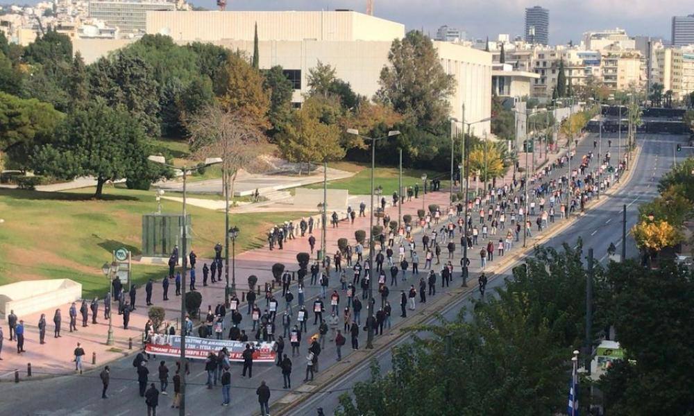 Νεκτάριος Δαπέργολας : Απερίγραπτα ζόμπι, αναίσχυντα γιουσουφάκια και δεκανίκια του συστήματος