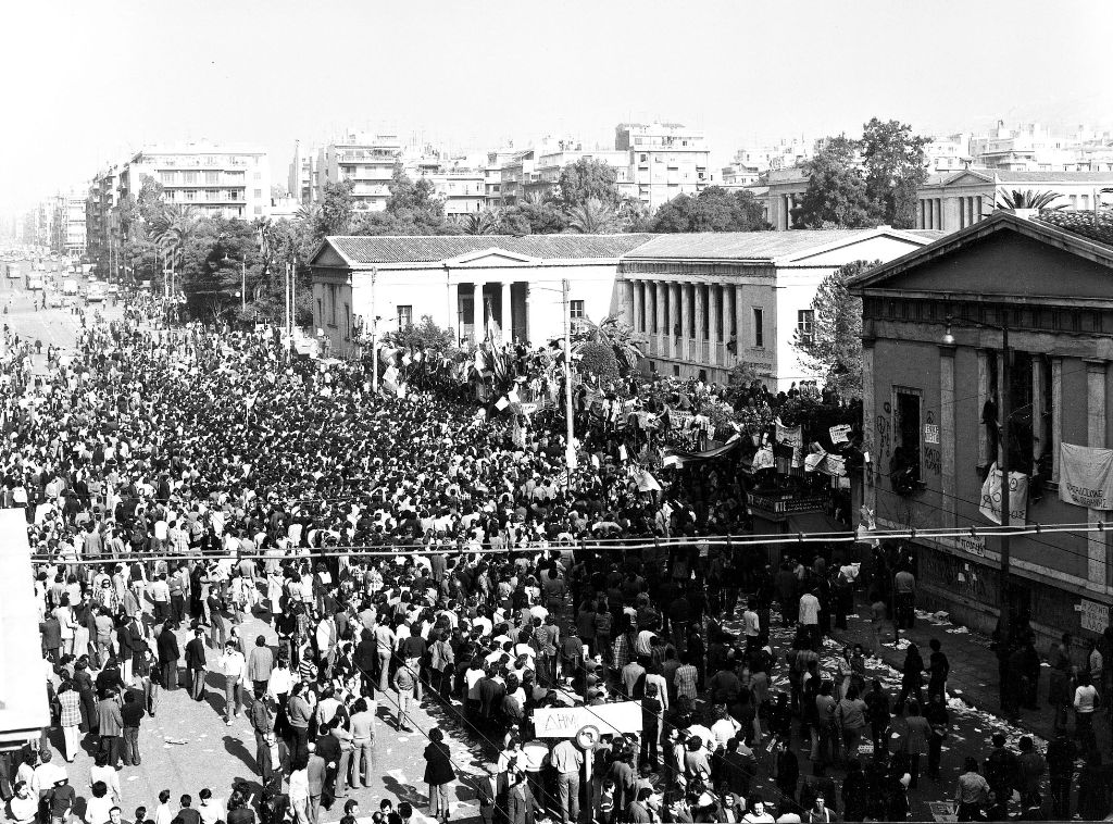 ΚΥΠΡΟΣ ΑΣΠΡΗΣ – ΤΟ ΠΟΛΥΤΕΧΝΕΙΟ ΕΙΝΑΙ ΦΑΡΟΣ ΚΑΙ ΣΥΜΒΟΛΟ ΕΝΑΝΤΙΟΝ ΤΗΣ ΧΟΥΝΤΑΣ ΚΑΙ ΤΟΥ ΦΑΣΙΣΜΟΥ…