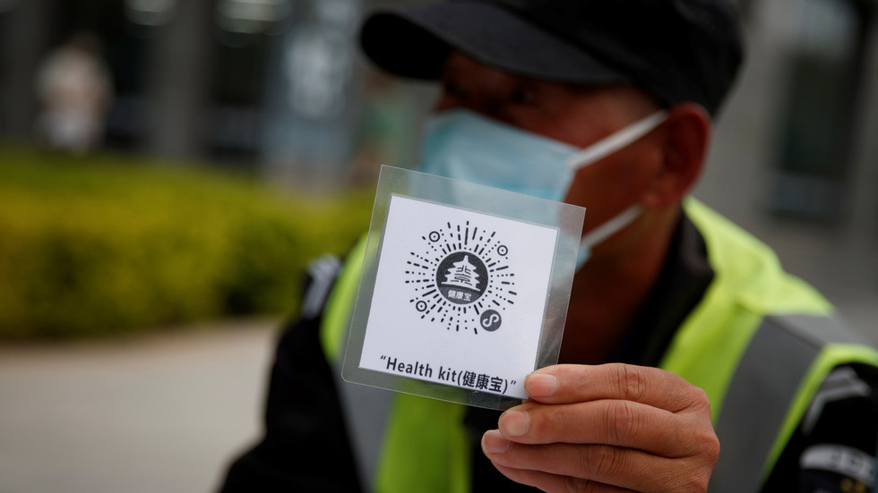 Η Κίνα προτείνει παγκόσμιο σύστημα με κωδικούς QR με στόχο την «απελευθέρωση» των ταξιδιών